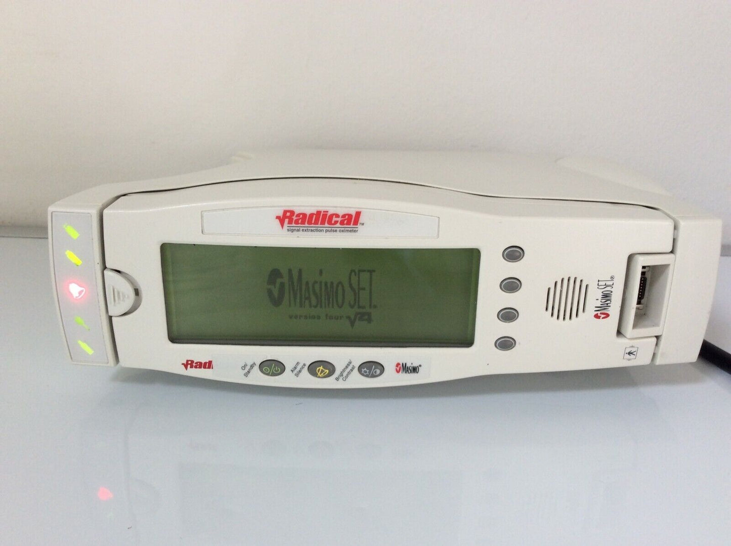 USED Masimo Datex Ohmeda Radical Signal Pulse Oximeter V4 with SpO2 Probe 1863