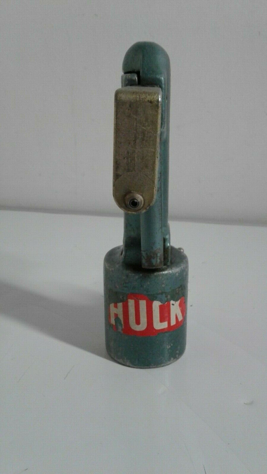 USED Huck Gun Riveter Aircraft Tool A93-2908 with Pivoting Swivel Head